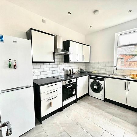 Entire Yellowapt Near Belfast City Centre - Free Parking - Up To 3 Guests - 2 Beds 외부 사진